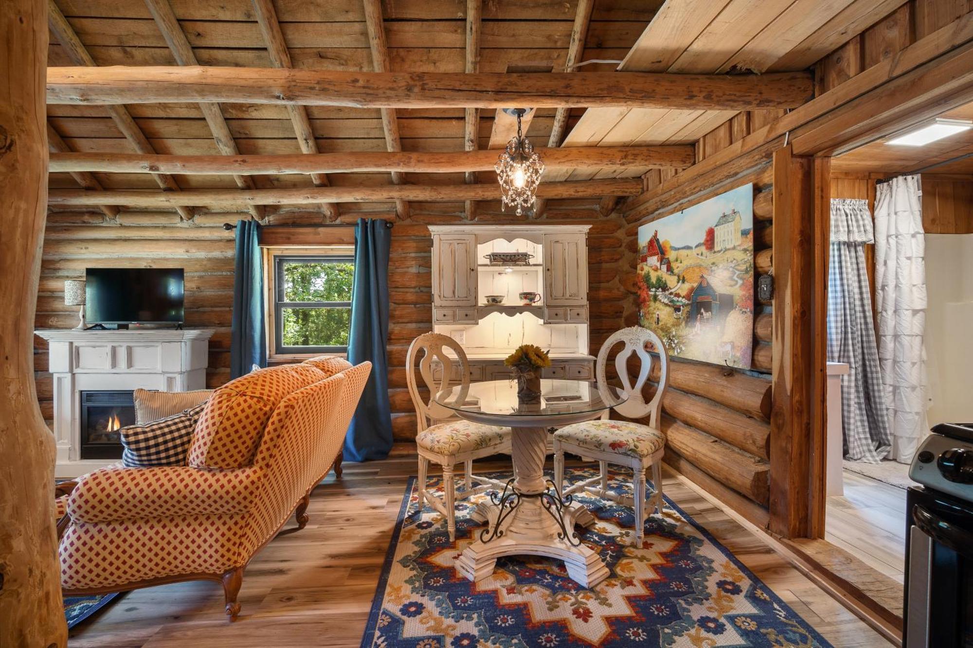 Spring Hill Farm - The Happy Hound Villa Alma ภายนอก รูปภาพ