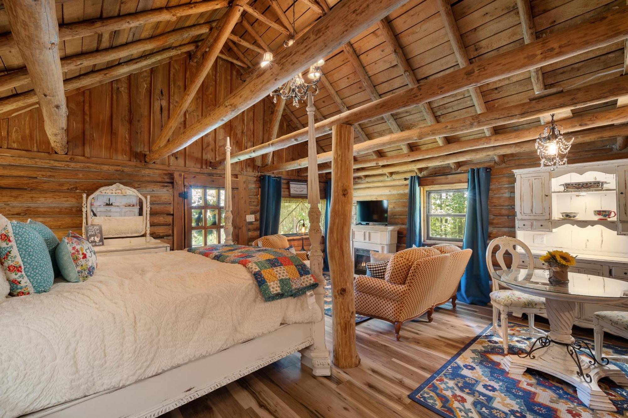 Spring Hill Farm - The Happy Hound Villa Alma ภายนอก รูปภาพ