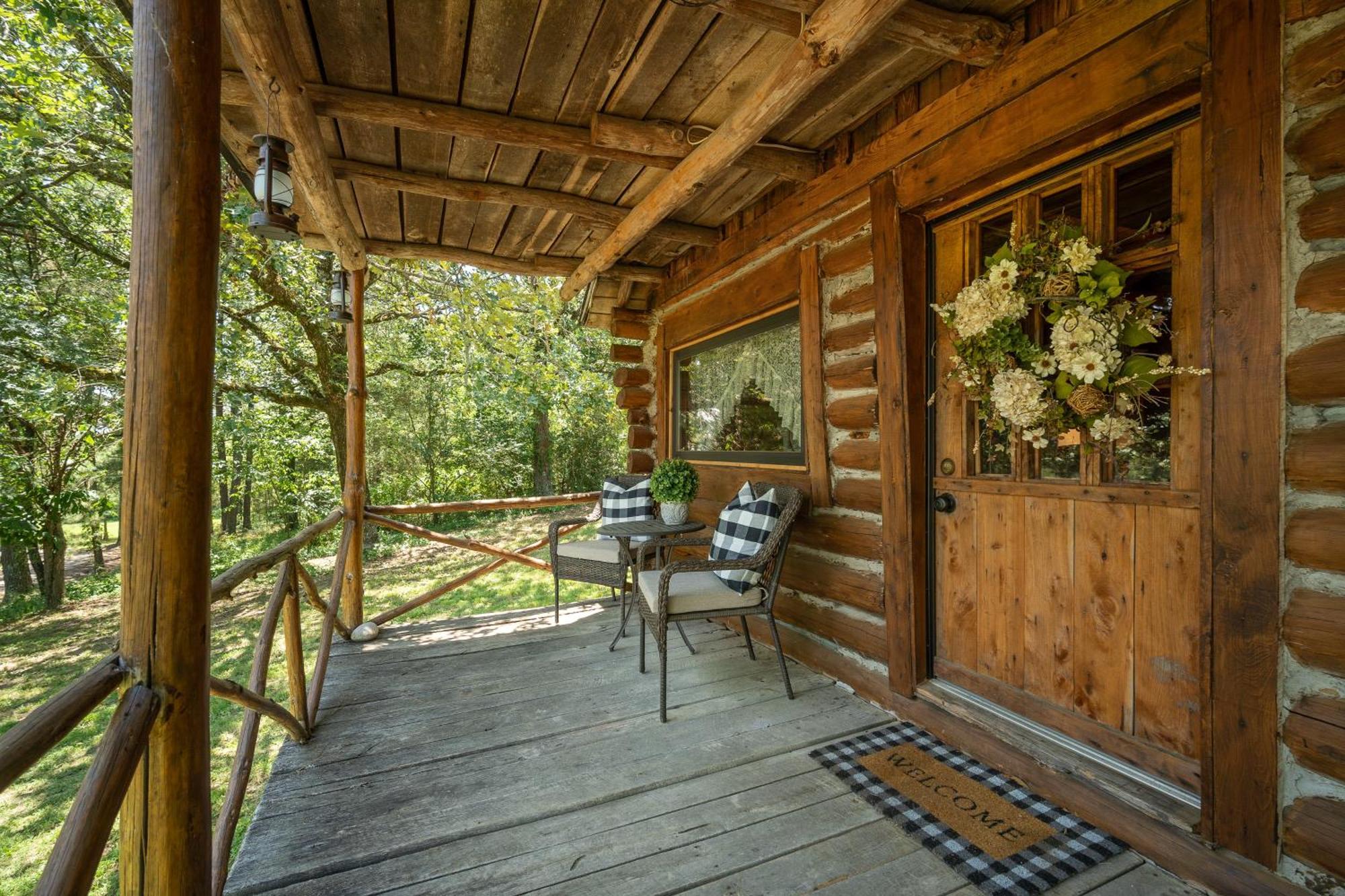 Spring Hill Farm - The Happy Hound Villa Alma ภายนอก รูปภาพ