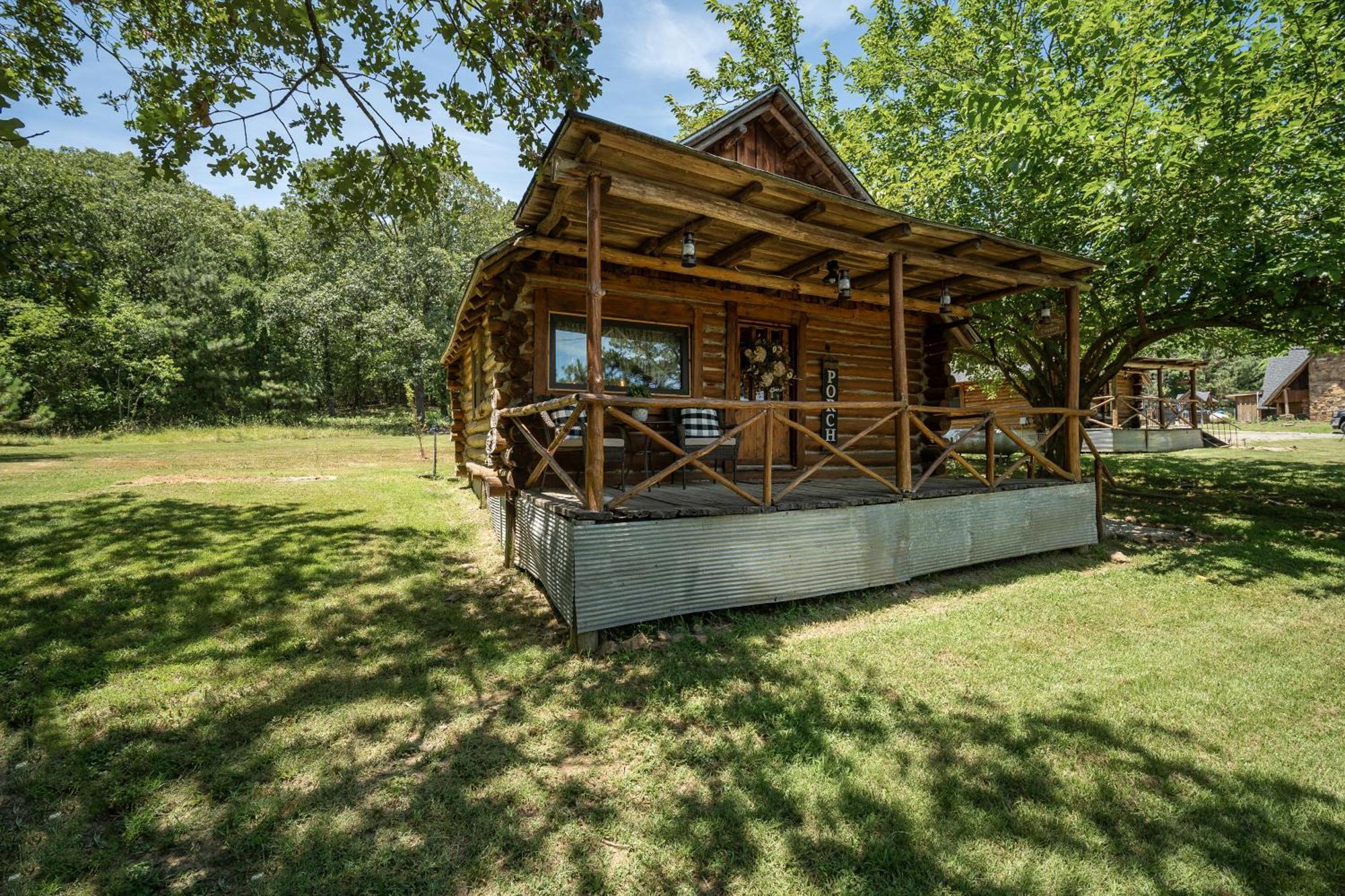 Spring Hill Farm - The Happy Hound Villa Alma ภายนอก รูปภาพ